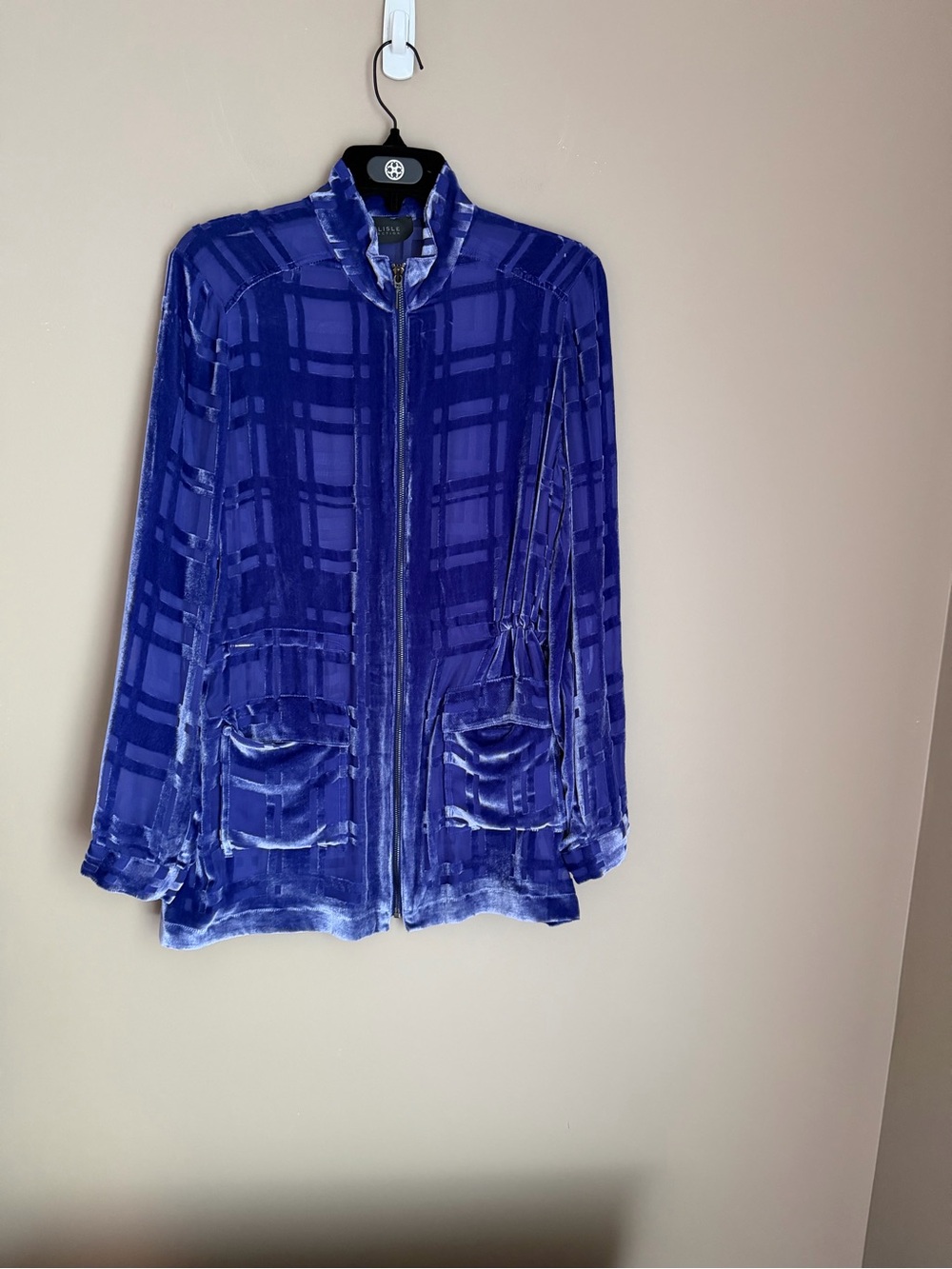 $698 CARLISLE collection silk Velvet Zip Jacket